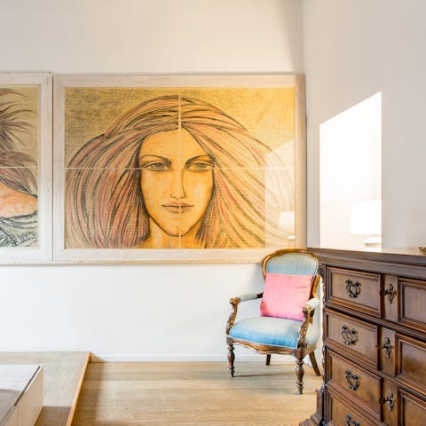 Admire striking and original pieces of art in the bedroom