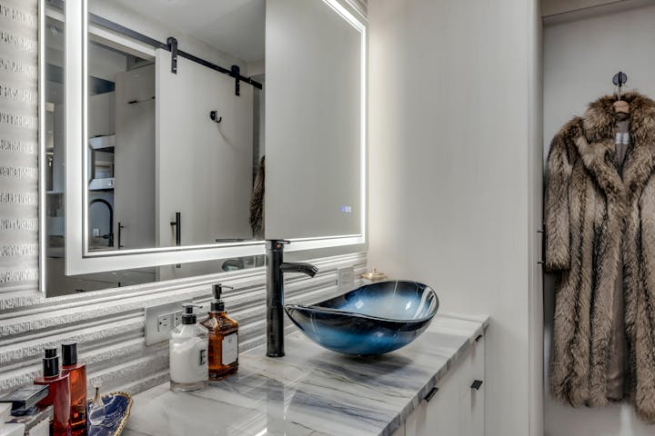 Bathroom photo