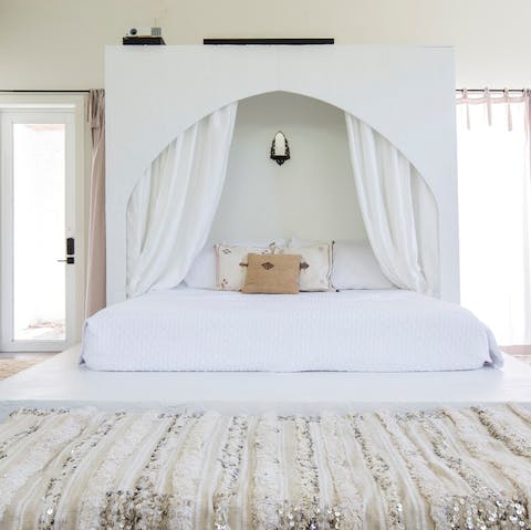 Sleep in a bed fit for a princess