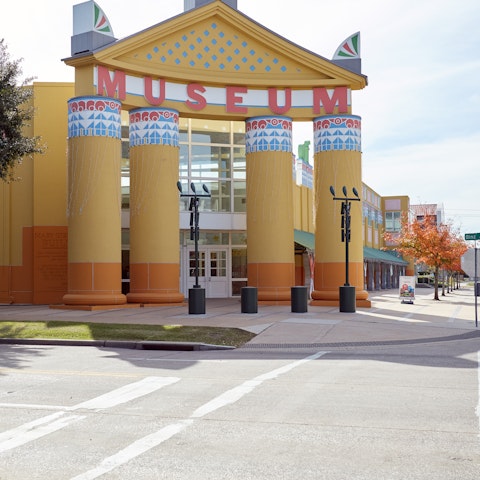 Discover Houston's iconic Museum District – just a fifteen-minute stroll away