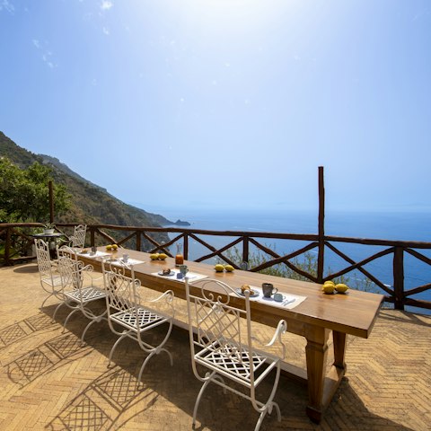 Enjoy delicious alfresco meals with a side of sea breeze on the terrace