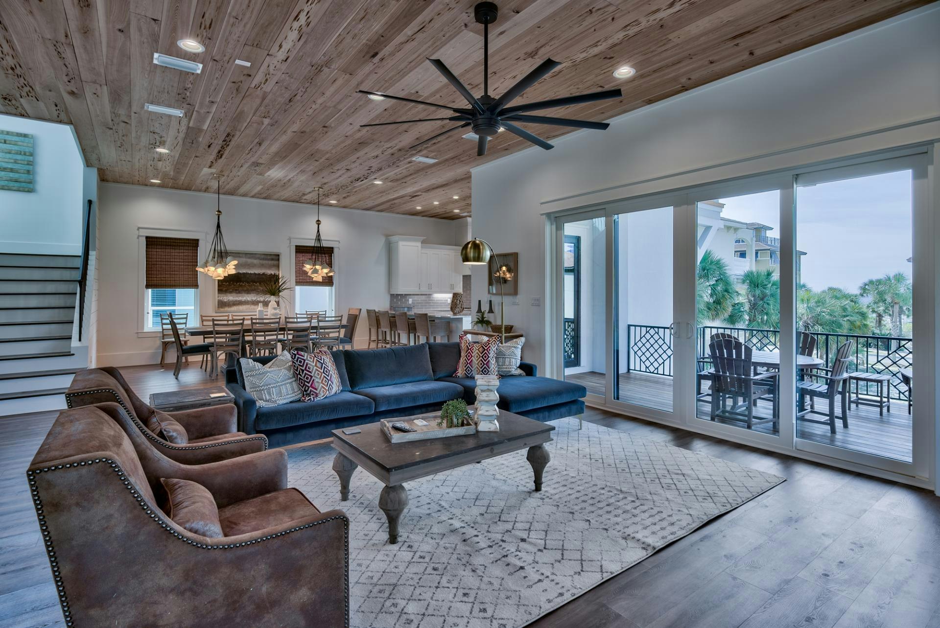 Sugar & Gulf Breeze