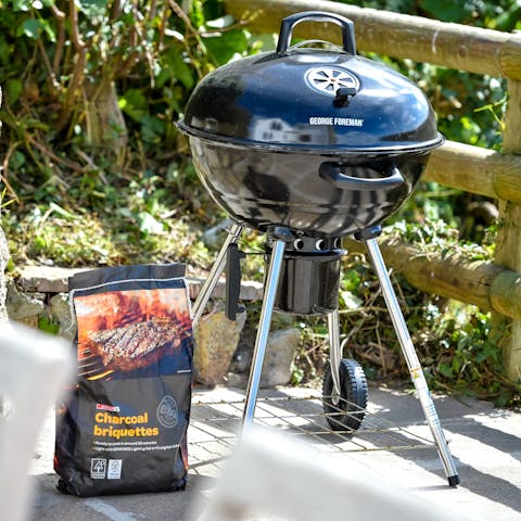 Cook up tasty Welsh lamb sausages on your charcoal barbecue