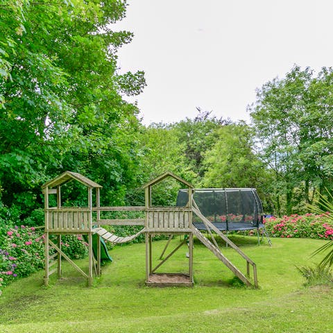 Let the kids explore the outdoor play area