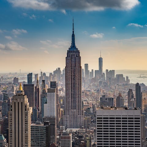 Reach the heart of NYC in an hour by car
