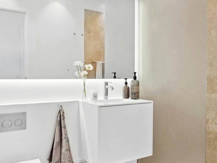 Bathroom photo