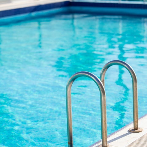 Have a swim in the communal heated pool after a day of skiing