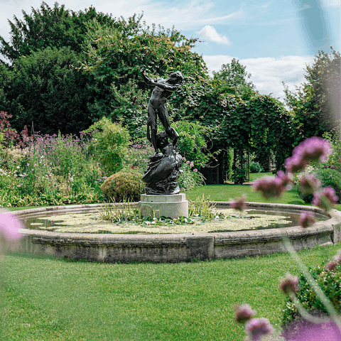 Lose the crowds in Regent's Park, just a five-minute walk away