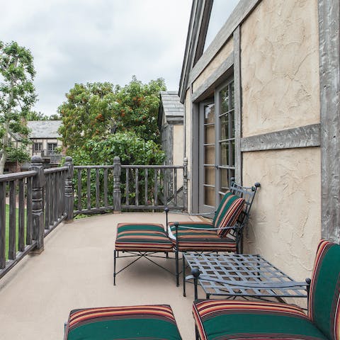Work on your screenplay and soak up the sunshine out on the balcony