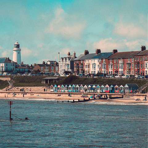 Enjoy a day out at the Great British seaside – the perfectly preserved resort town of Aldeburgh is thirty miles away