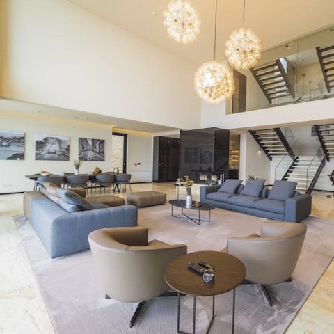 Lounge in the opulent living room