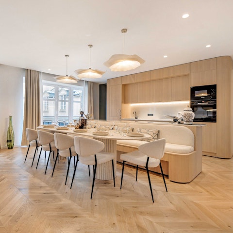 Gather for a lazy brunch in the light-filled dining area