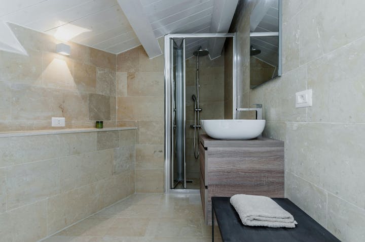 Bathroom photo
