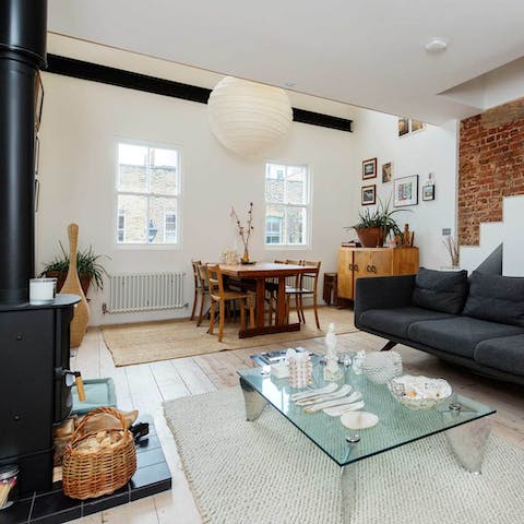 Enjoy the cosy elegance of this cool urban pad