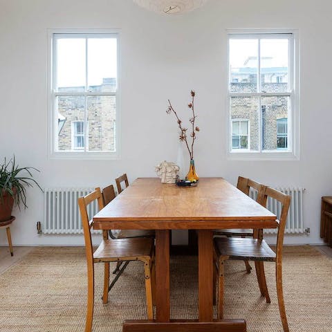 Savour delicious meals at the dining table or use it as a laptop-friendly workspace