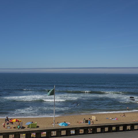 Spend leisurely days down on Praia do Carneiro, right across the street