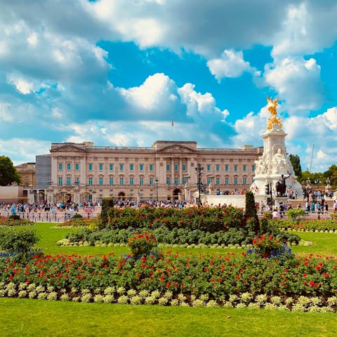 Visit Buckingham Palace, twenty minutes away by Tube