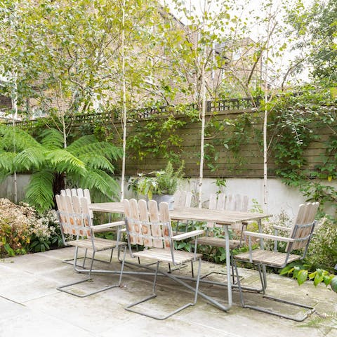 Savour an alfresco aperitif in the garden on summer evenings