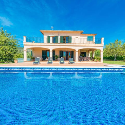 Guests said the pool here was the perfect place to cool off on a hot day, and the garden was a great spot to relax and enjoy the outdoors.