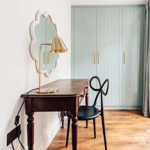 Work remotely with ease at one of the laptop-friendly desks