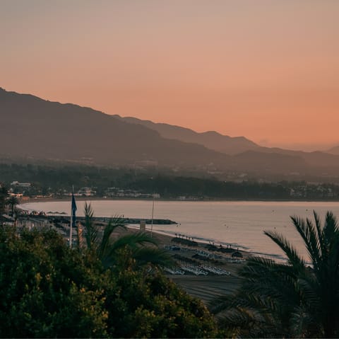 Sink your toes in the sand at some of Marbella's best beaches, 7 kilometres away