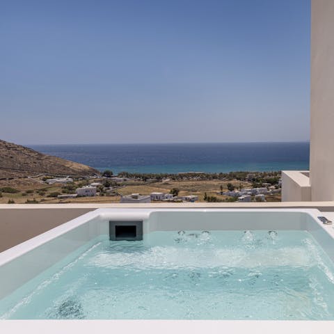 Feel a wonderful state of wellbeing while soaking in the hot tub