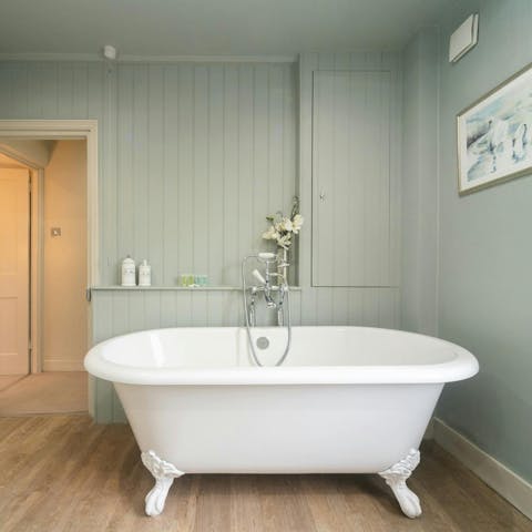 Take a long, relaxing soak in the freestanding bath