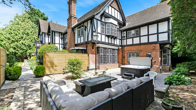 The Grand Manor