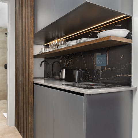 Whip up a quick snack in the capable and modern kitchenette