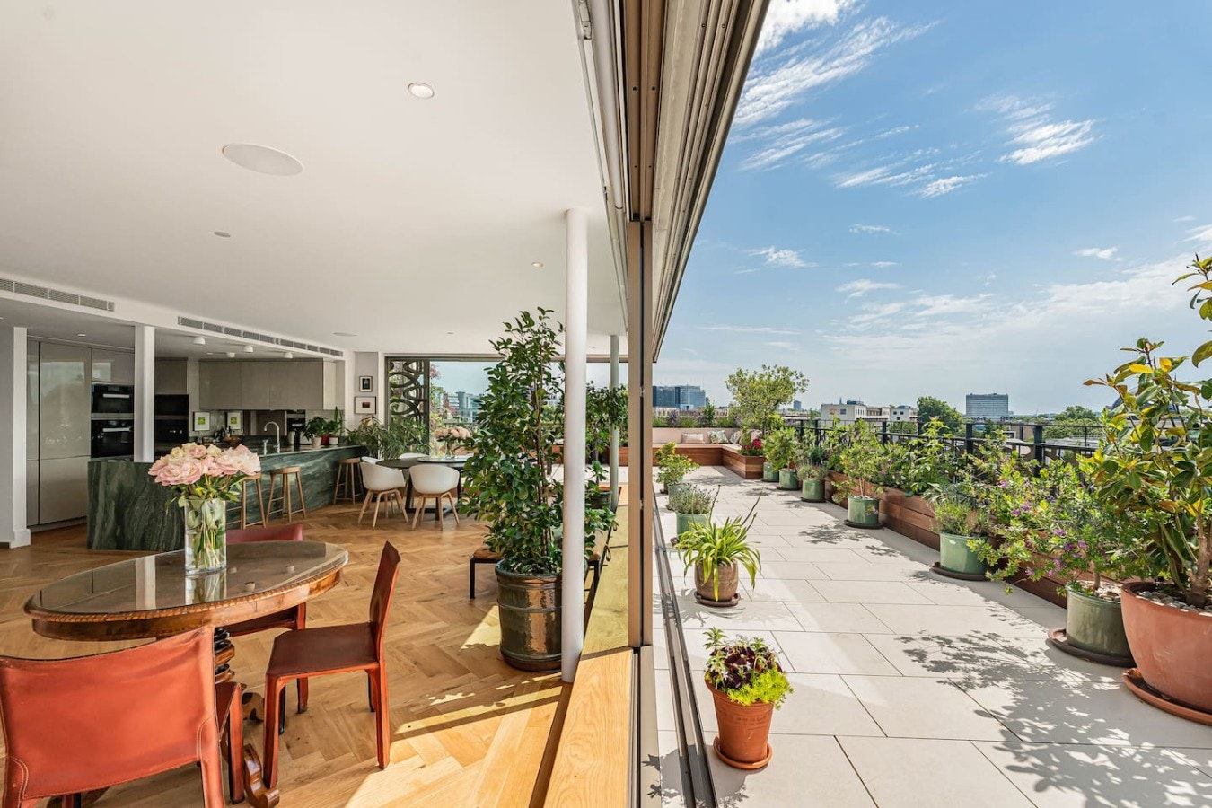 Penthouse Cedar