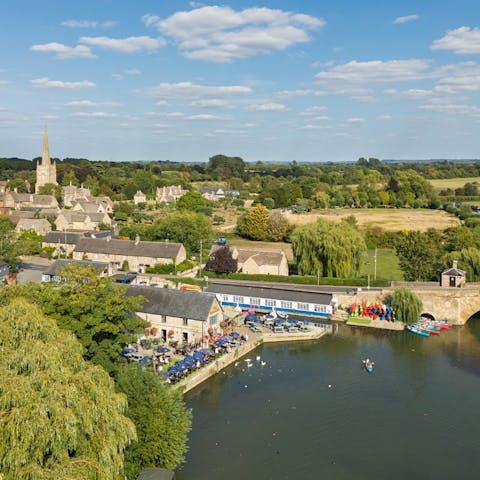 Savour the magic of the Cotswolds from the heart of Lechlade