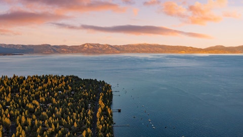 Watch the alpenglow fade over Lake Tahoe at dusk