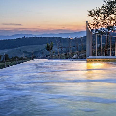 Unwind in the jacuzzi