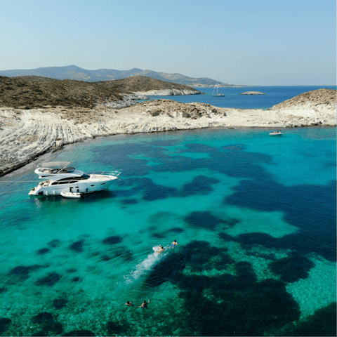 Stay on the beautiful island of Antiparos