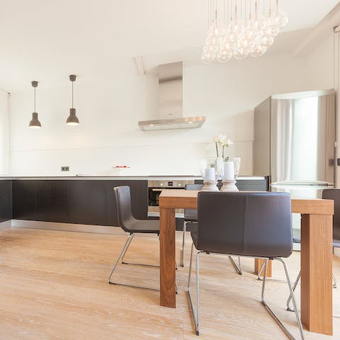 Dial up a private chef and enjoy an intimate dinner for two