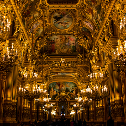 Stay a seven-minute walk from the opulent Palais Garnier