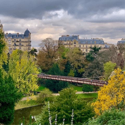 Stroll over to Parc des Buttes-Chaumont in ten minutes