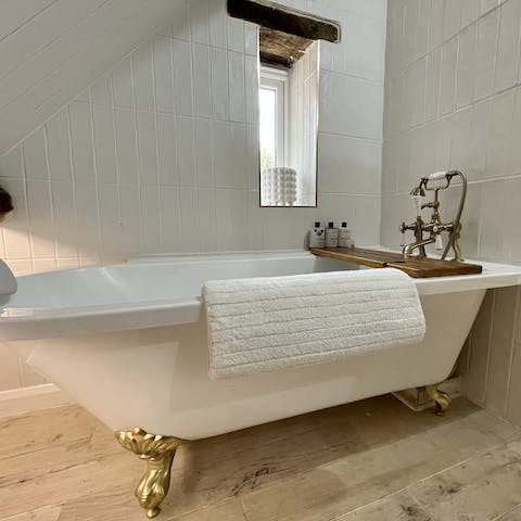 Enjoy a post-hike soak in the freestanding bath tub