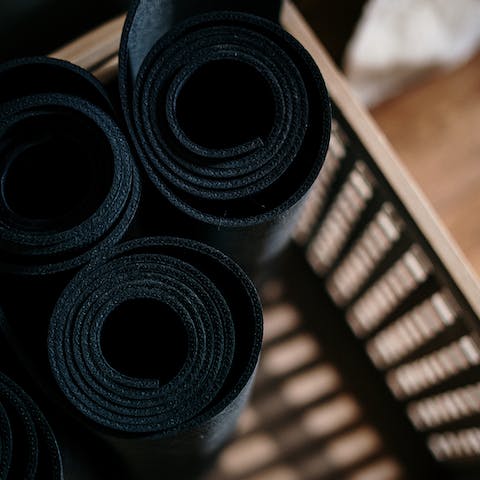 Start your mornings with some energising yoga in the fitness room