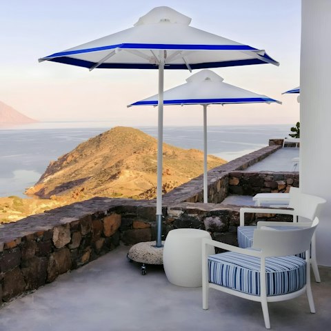 Pad out to the terrace for alfresco tipples