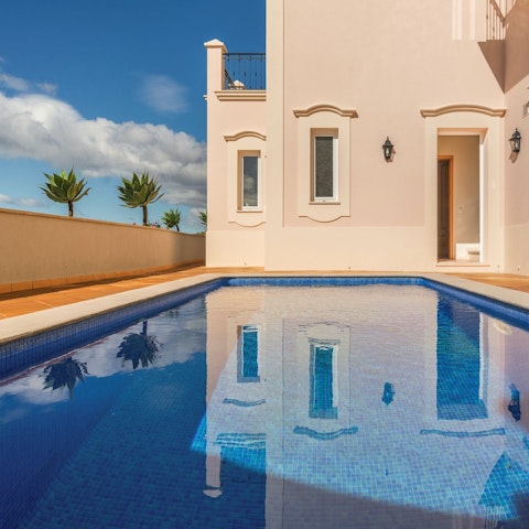 Make a splash in the private pool