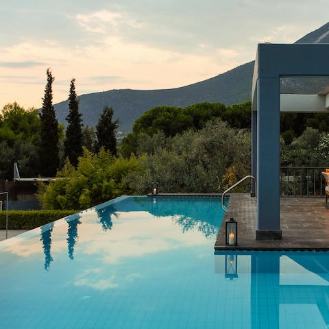 Cool off in the dreamy infinity pool