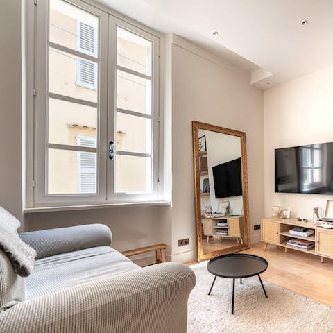 Snuggle up in the comfy and stylish lounging area