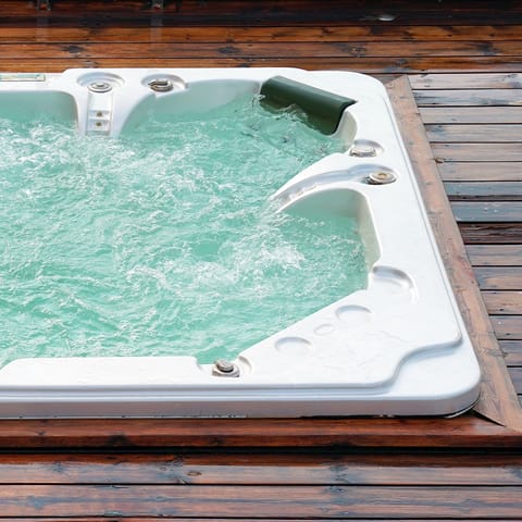 Unwind in the jacuzzi