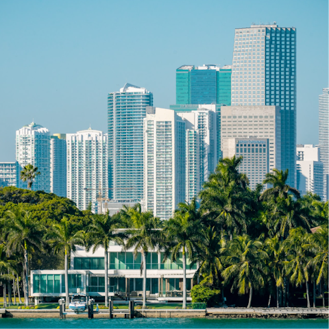 Eat and drink around Downtown Miami, a short walk away