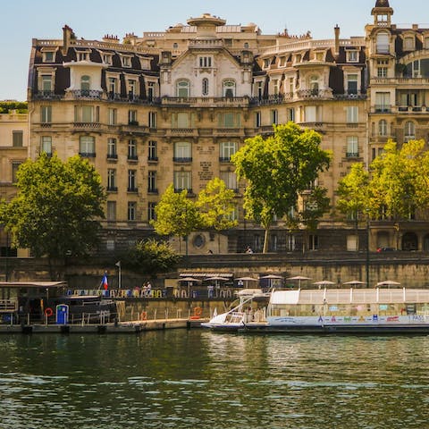 Take a refreshing stroll along the Seine – only twenty–minutes away