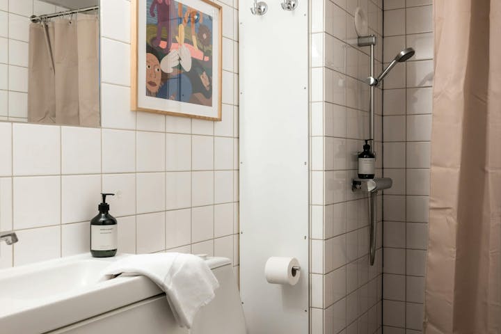 Bathroom photo