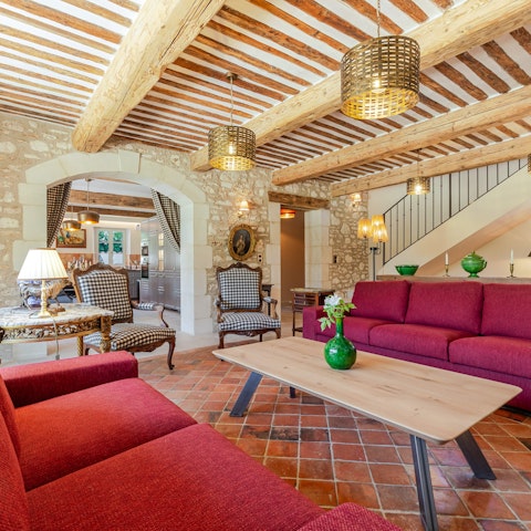 Get cosy in the perfectly Provençal living area