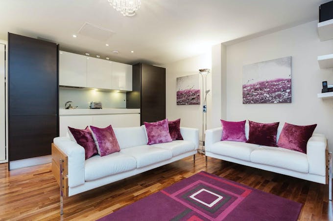 Barbican's Neighbour