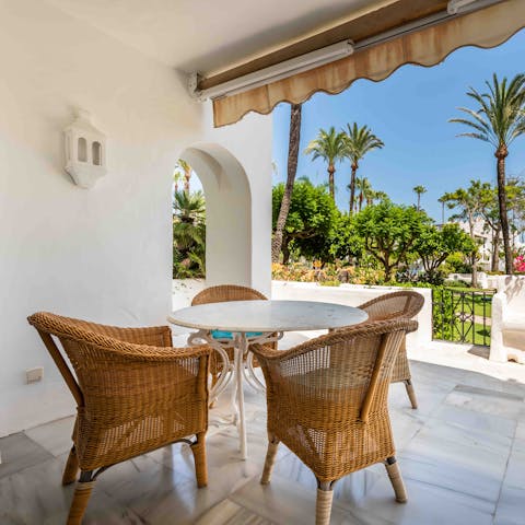 Enjoy evening tapas and sundowners on the private patio